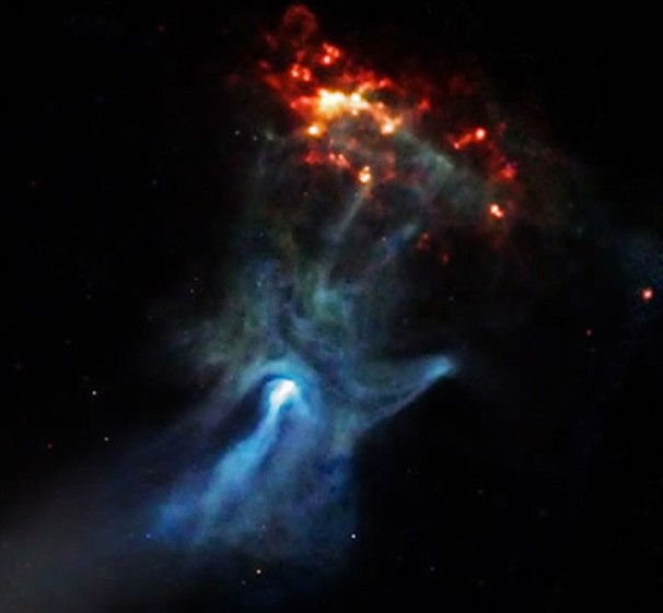 В космосе ученые обнаружили «Руку Бога»
