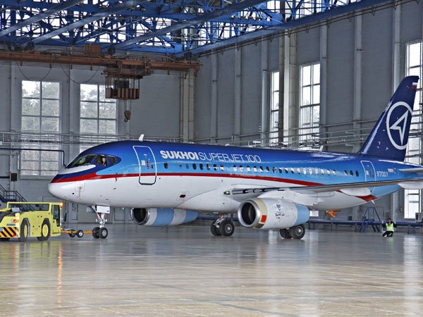 Иран может приобрести у РФ 100 самолетов Sukhoi Superjet