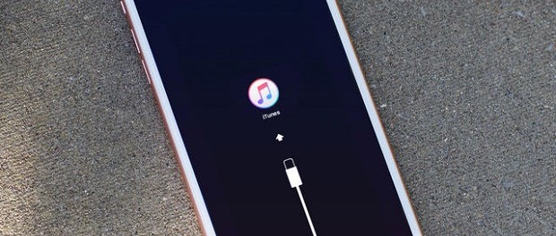 Владельцы iPhone готовятся подать в суд на Apple