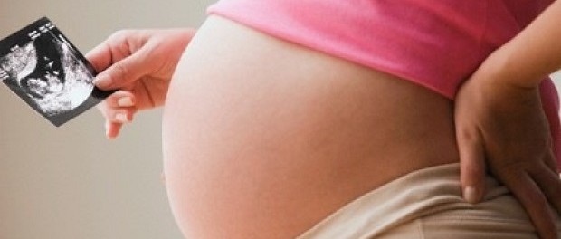 Ученые пояснили, почему первого ребенка нужно родить до 30 лет