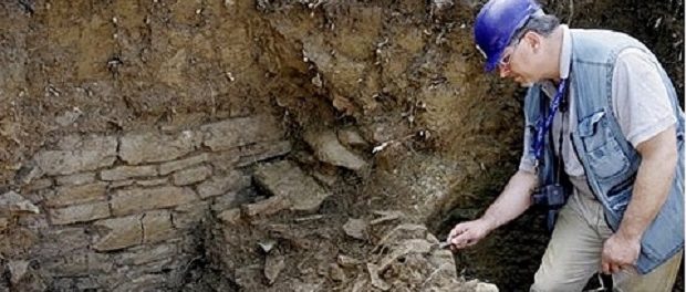Новосибирские археологи отыскали во Вьетнаме древнейшую фабрику в мире