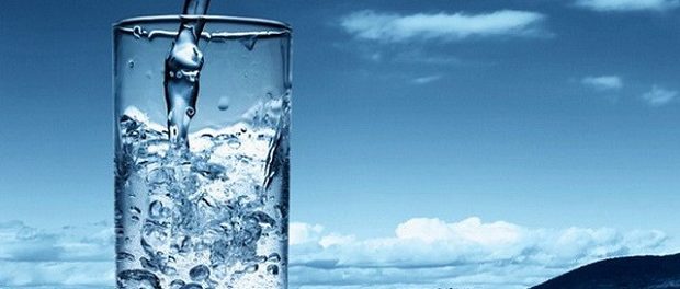 Ученые: вода помогает сражаться с ожирением и лишним весом