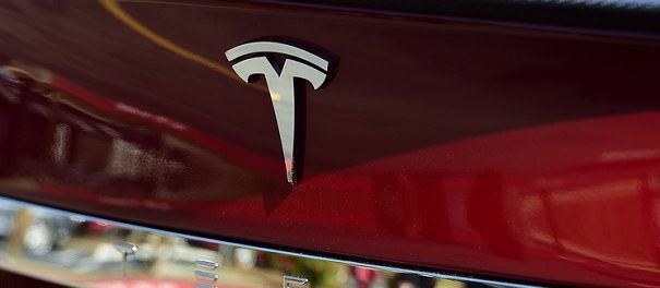 В электромобилях Tesla будет доработан автопилот