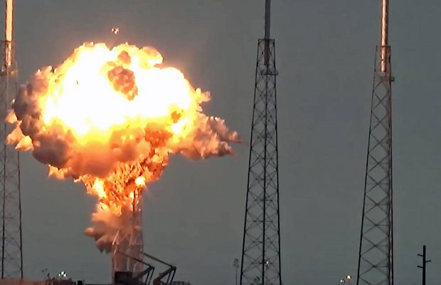 SpaceX удалось установить причины взрыва ракеты на стартовой площадке в прошлом месяце