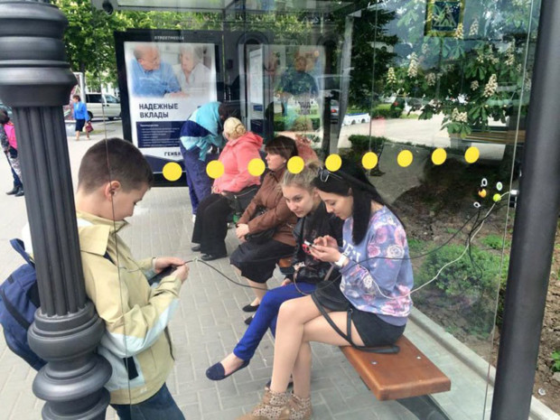 В Петербурге появится 100 «умных» остановок с Wi-Fi