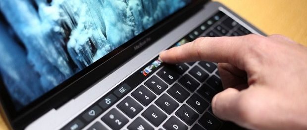 Apple заявляет о рекордных продажах новых Macbook Pro