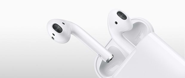 Тим Кук поведал о скором старте продаж AirPods