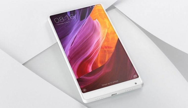 Безрамочный смартфон Xiaomi Mi Mix выйдет в белом цвете