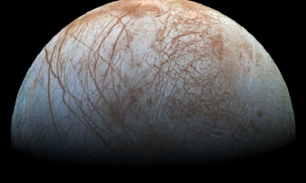 В NASA показали новые цветные фото Юпитера