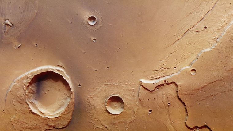 Космический зонд нашел следы масштабного потопа на Марсе