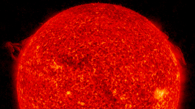 Ученые нашли на Солнце волны Россби встречающиеся только на Земле