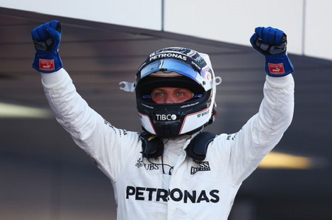 Гонщик «Формулы-1» Боттас одержал победу Гран-при Российской Федерации