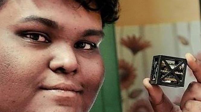 Ребенок из Индии собрал самый небольшой в мире спутник весом 64 грамма
