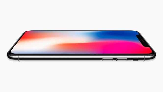 За полный комплект поставки iPhone X нужно доплатить больше 3-х тыс. руб.