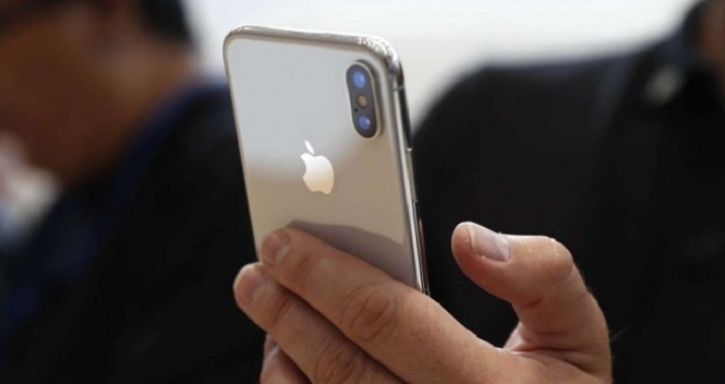 Специалист назвал ключевое преимущество iPhone X перед иными телефонами