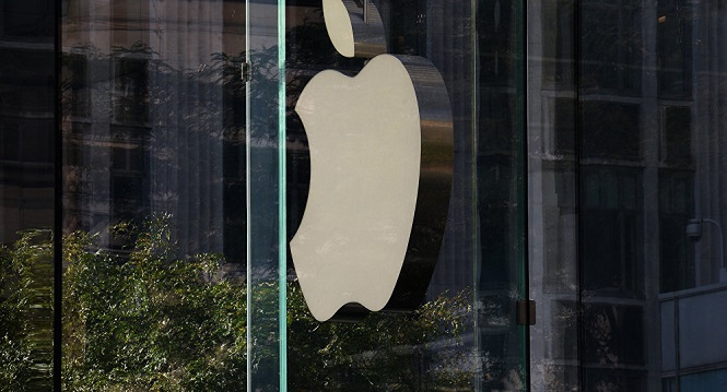Сотрудника Apple сократили из-за видео его дочери об IPhone X