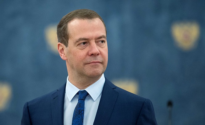 Происходит увековечивание санкций США в отношении РФ — Медведев