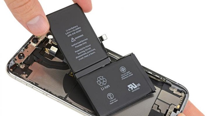 Преемник iPhone X получит не менее емкий аккумулятор
