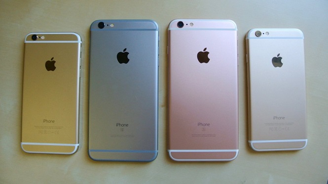 Apple признала, что специально земедляет старые iPhone