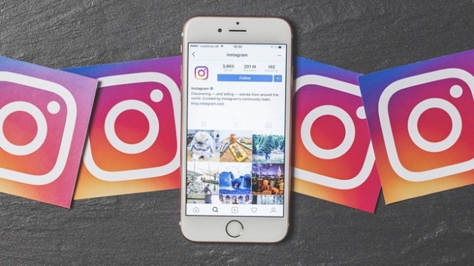 Социальная сеть Instagram начал отображать рекомендации в основной ленте