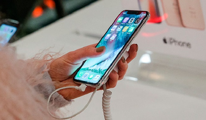 В РФ рухнули цены на самый дорогой iPhone