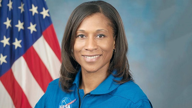 Первая в мире афроамериканка-астронавт не полетит на МКС