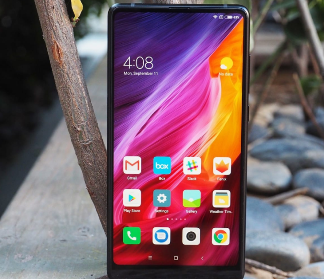 Xiaomi Mi MIX 2S появился на официальных изображениях