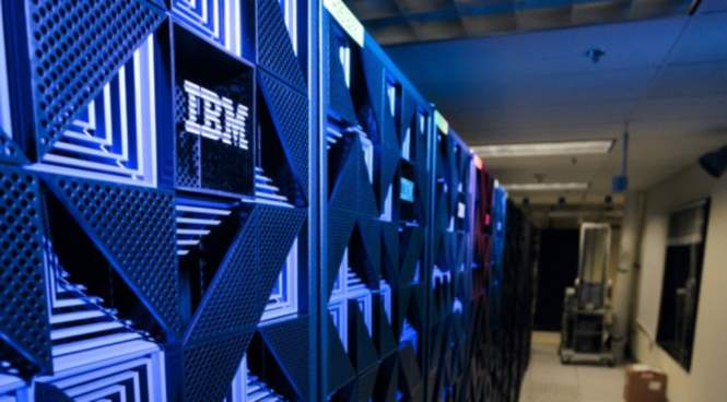 IBM создала самый небольшой компьютер в мире