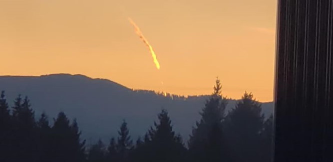 На штат Орегон упал метеорит размером с автомобиль.