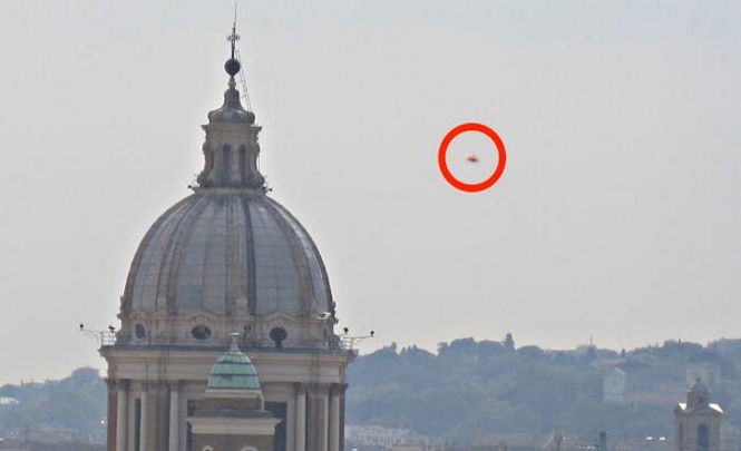НЛО пролетел над Ватиканом