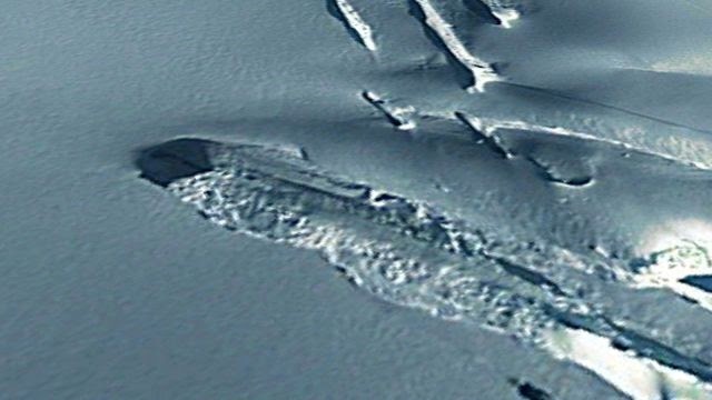 В Антарктиде заметили разбившуюся летающую тарелку
