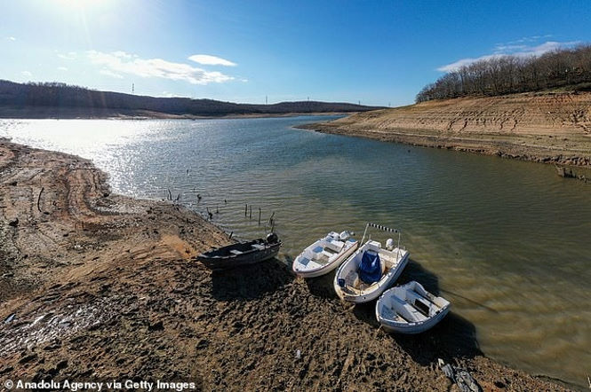 «Врата пустыни» обледенели. Мировая война за ресурсы воды приближается.