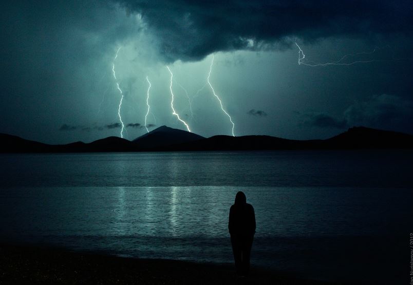 Ученые считают, что молния может породить жизнь на Земле