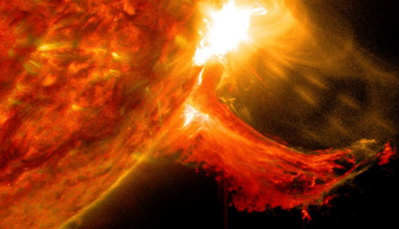 Ученые предсказывают для Земли страшную катастрофу из-за роста солнечной активности