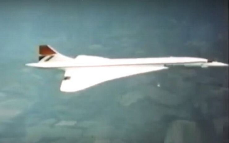 НЛО приблизился к "Конкорду" во время его первого трансатлантического полета в 1976 году.