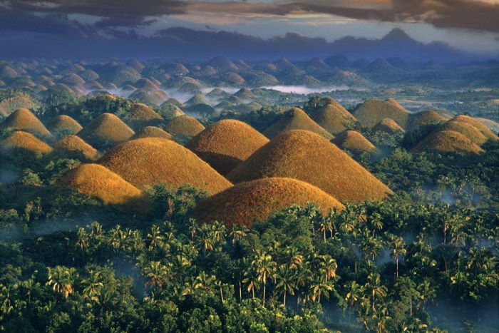 Были ли ответственны гиганты за возведение холмов на Филиппинах?