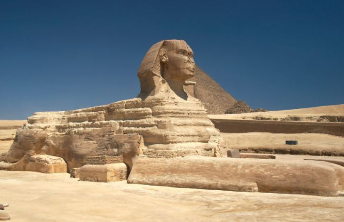 Древние египетские пирамиды были созданы задолго до появления первых египтян