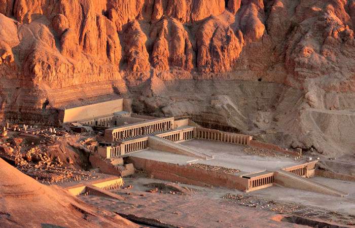Дейр-эль-Бахри – священное место упокоения фараонов
