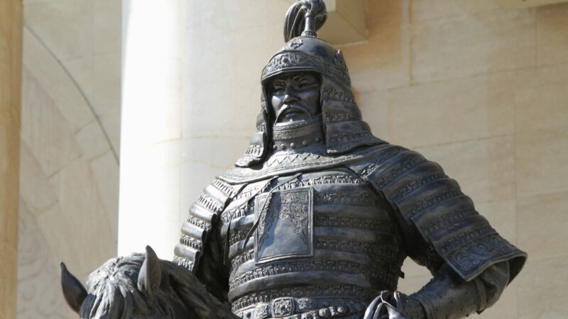 Чингисхан и 10 сумасшедших фактов из книг по истории, о которых вам не рассказывали