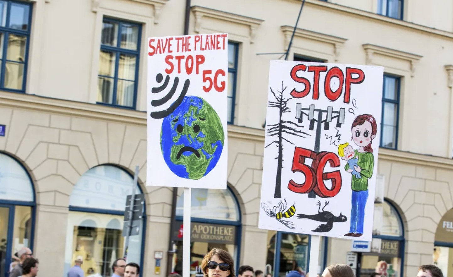 Опасность для здоровья 5G и дезинформация: Канада снова нам лжет!