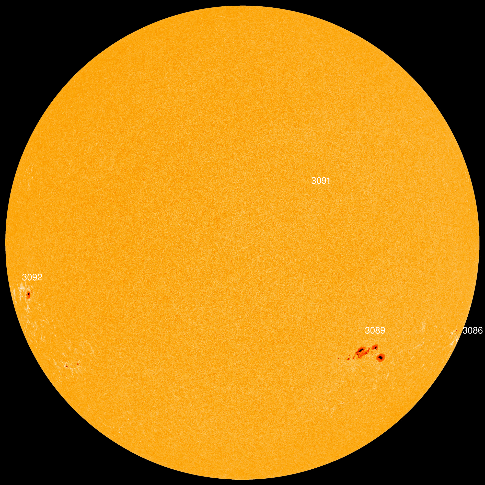 Солнечные вспышки X-класса могут генерироваться магнитным полем дельта-класса солнечного пятна AR3089. Кредит: SDO/HMI.