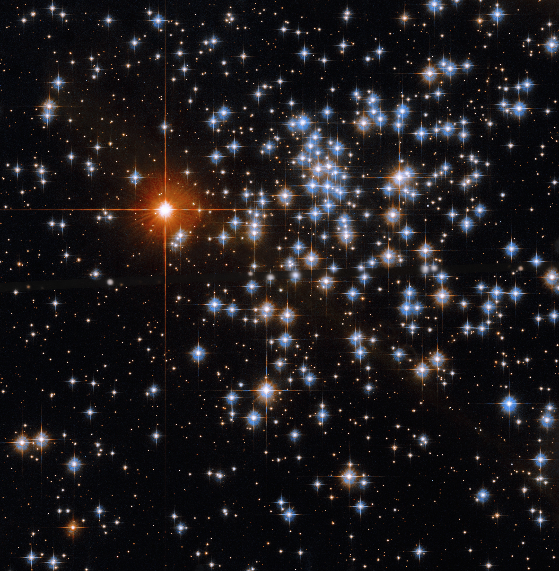 Вид Хаббла на NGC 2660. Изображение предоставлено НАСА, ЕКА и Т. фон Хиппелем (Авиационный университет Эмбри-Риддла); Обработка: Глэдис Кобер (НАСА/Католический университет Америки).