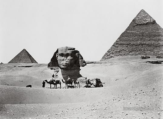 Пирамиды Древнего Кода и Сфинкс Гиза Египет 1860. Изображение предоставлено: Photographium Historic Photo Archive