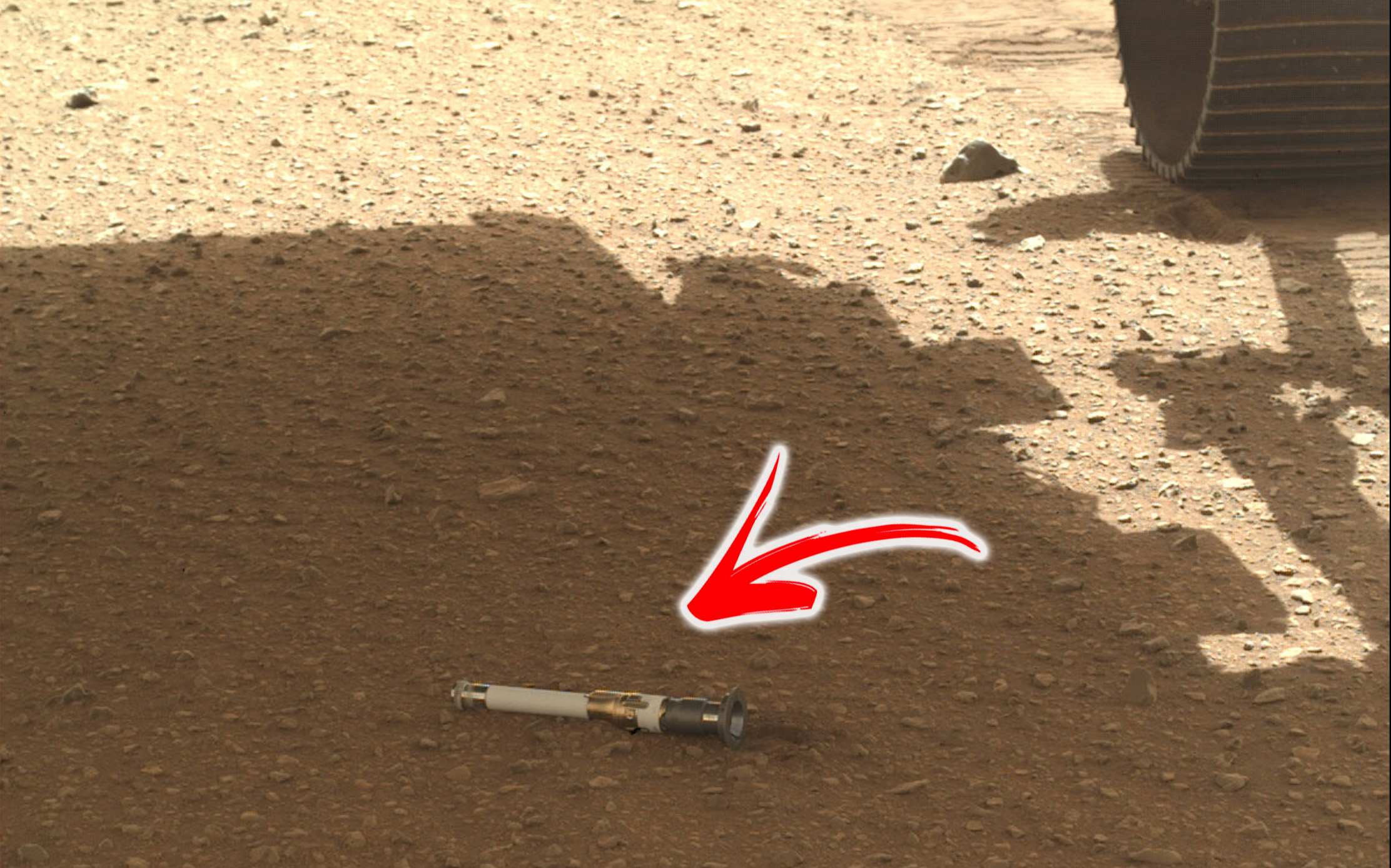 «Световой меч» на поверхности Марса