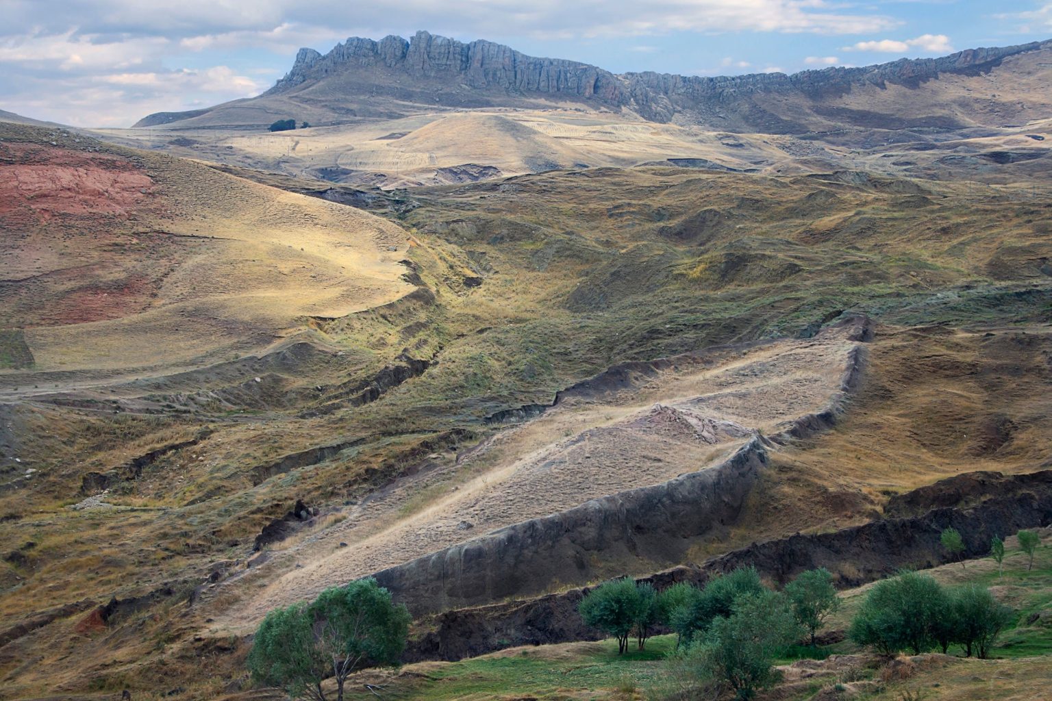 Турецкий ученый обследует гору Арарат в поисках Ноева ковчега
