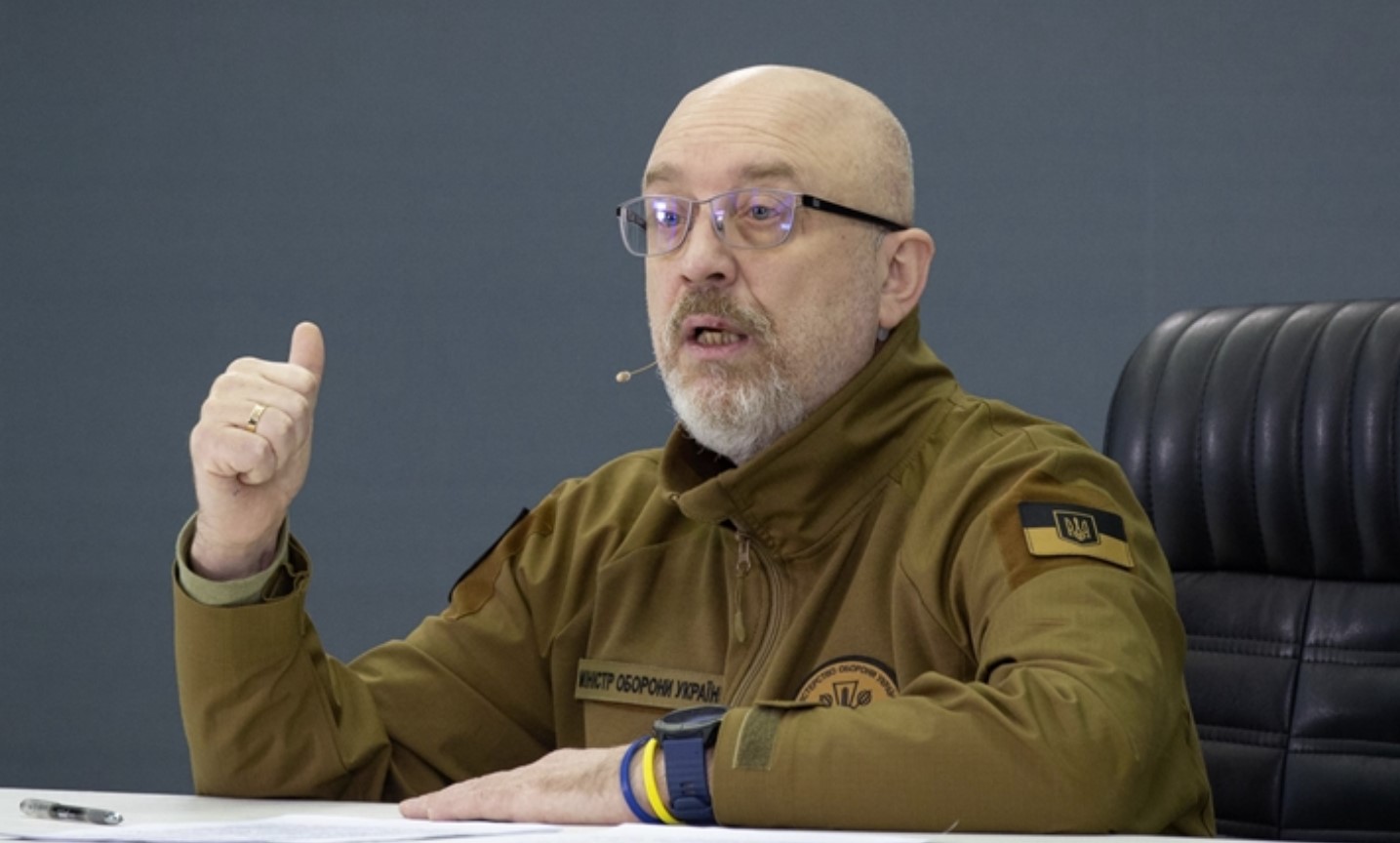 Борьба с коррупцией: министр обороны Украины отправлен в отставку