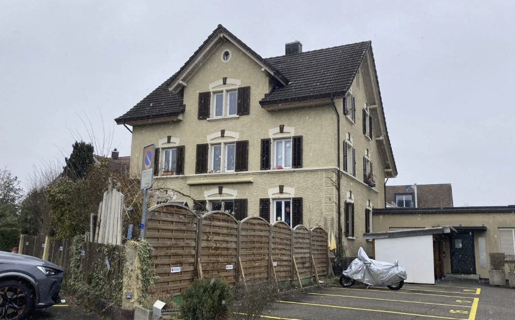 Еще 49 человек выгнали из своих квартир просителей убежища в Швейцарии