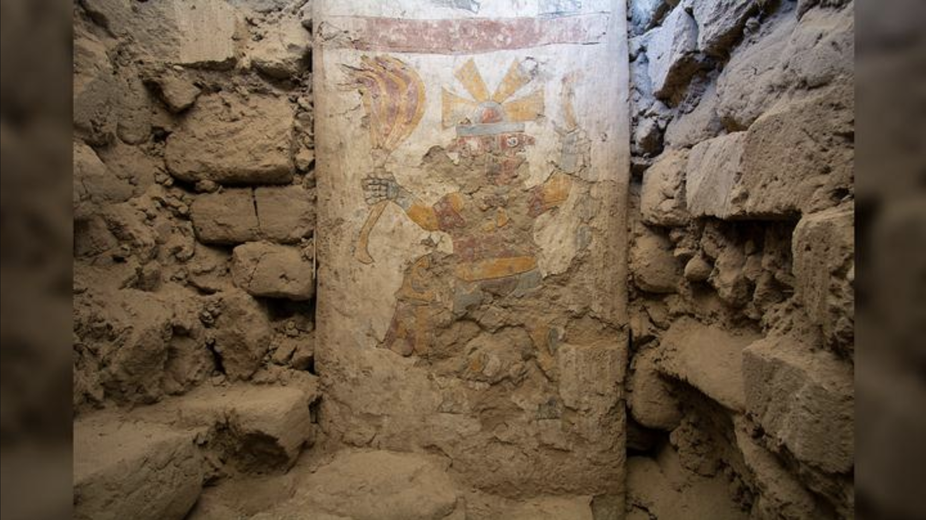Двуликая фреска Discovery намекает на мистические «космические царства»