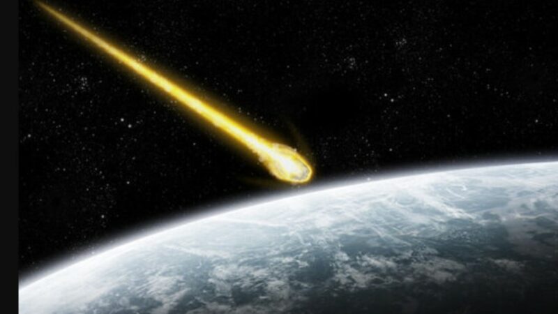 Видео: последние метеоритные огненные шары взрываются в небе по всему миру