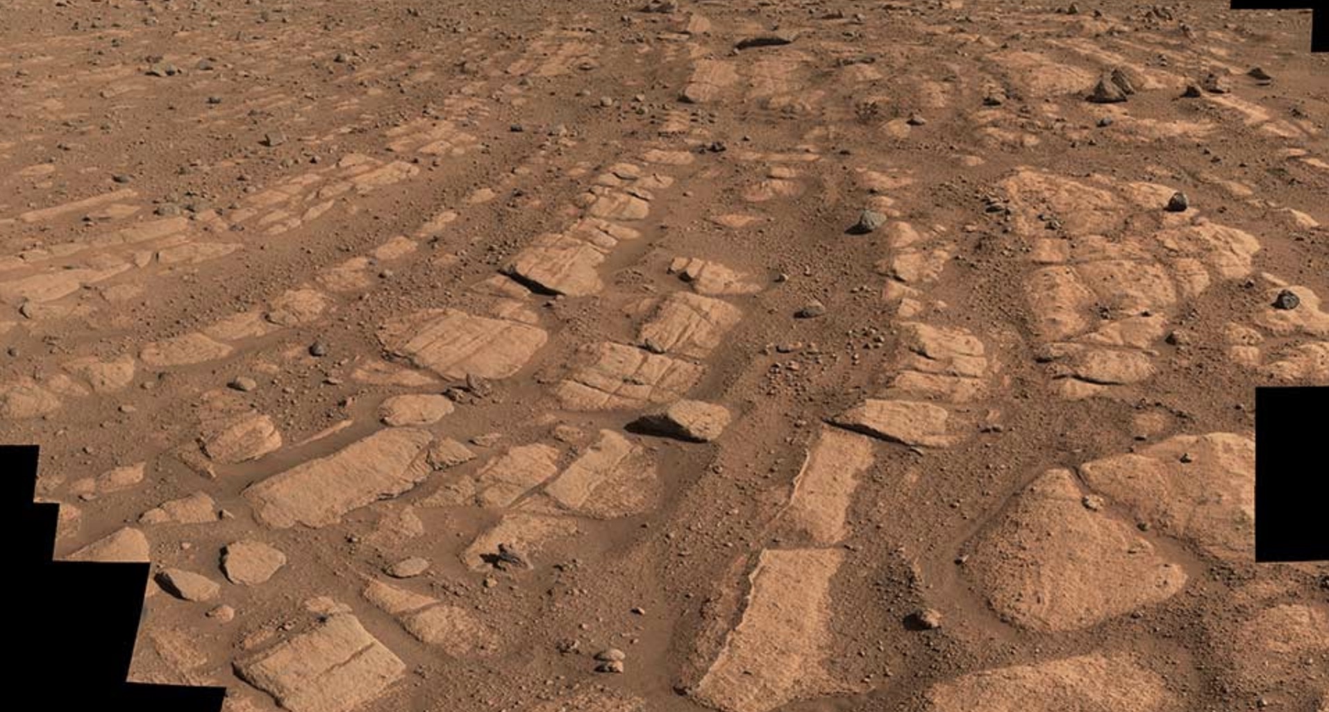 Марсоход Perseverance обнаружил следы древней могучей реки на Марсе